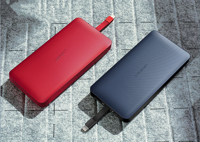 用户告诉你绿联销量过5万，高评4.9分的苹果移动电源好在哪里